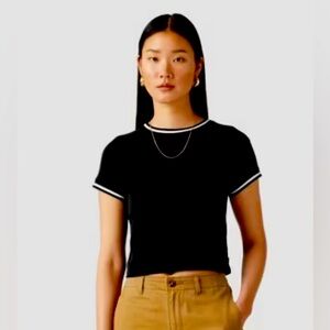Levi's® Women's Short Sleeve Cropped Oracle Ringer T-Shirt Slim Fit Size Small
